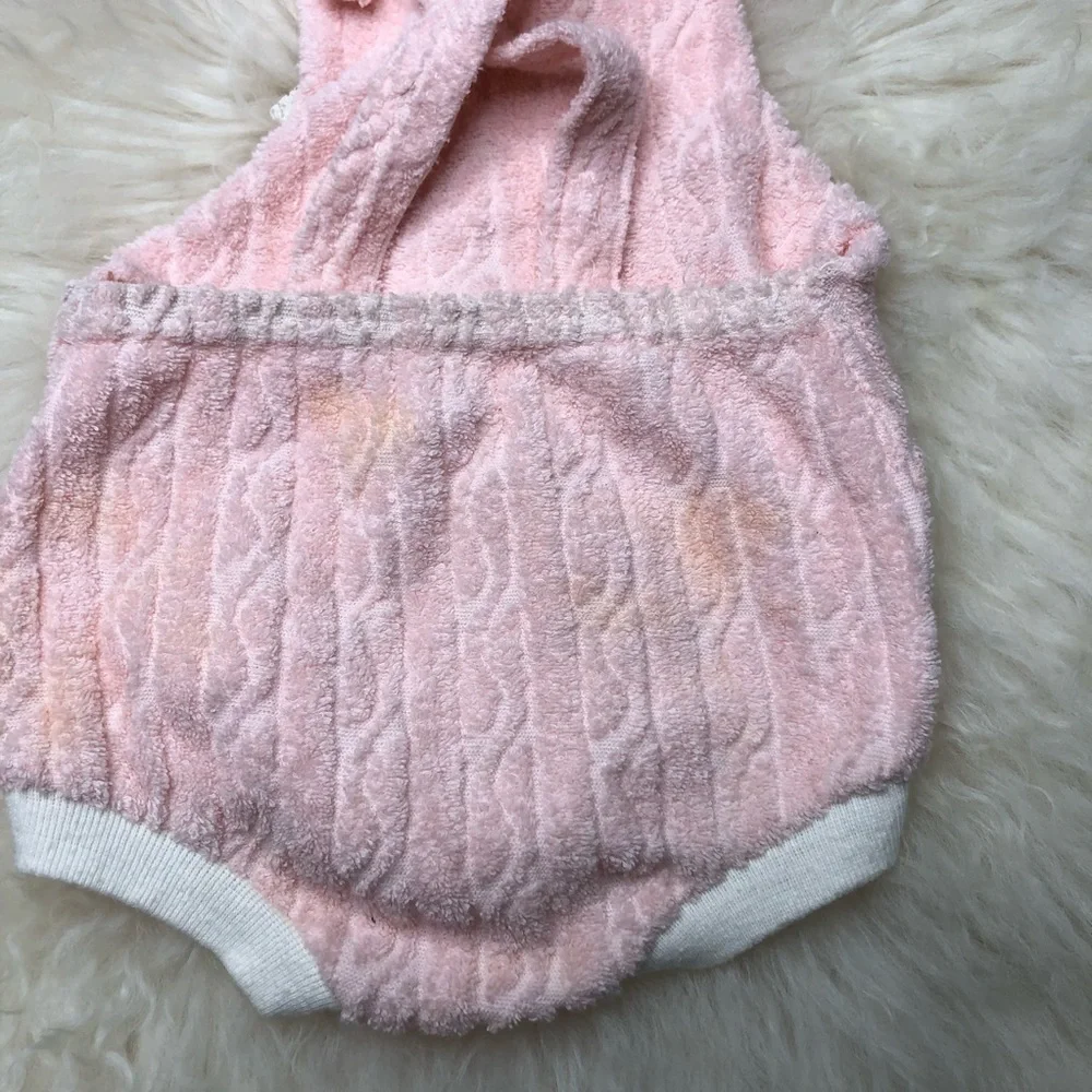 Vintage newborn pink terry cloth romper onesie - Picture 2 of 5